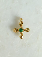 Load image into Gallery viewer, 1pc Acro Green Charm - Waterproof
