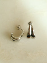 Load image into Gallery viewer, Silver Ajau Cuff Earrings - Waterproof
