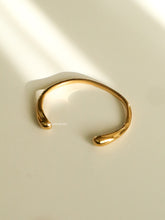 Load image into Gallery viewer, Jeera Cuff Bangle - Waterproof