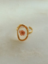 Load image into Gallery viewer, Venti Flower Ring - Waterproof