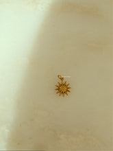 Load image into Gallery viewer, 1pc Sunbeam Bud Charm - Waterproof
