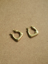 Load image into Gallery viewer, Trapezoid Earrings - Waterproof