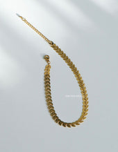 Load image into Gallery viewer, Rebel Leaf Bracelet - Waterproof