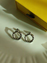 Load image into Gallery viewer, Silver Zaga Earrings - Waterproof