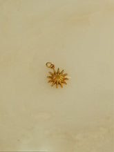 Load image into Gallery viewer, 1pc Sunbeam Bud Charm - Waterproof