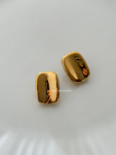 Load image into Gallery viewer, Planta Earrings - Waterproof