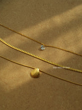 Load image into Gallery viewer, Deakin Snake Chain Necklace - Waterproof