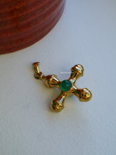 Load image into Gallery viewer, 1pc Acro Green Charm - Waterproof