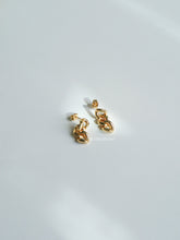 Load image into Gallery viewer, Golden Chain Drop Earrings - Waterproof