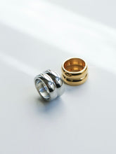 Load image into Gallery viewer, Silver Classic Bold Ring - Waterproof