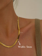 Load image into Gallery viewer, Basic Herringbone Necklace - Waterproof