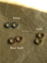 Load image into Gallery viewer, (SALE) Small Huggie Hoop Earrings - Waterproof