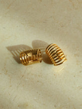 Load image into Gallery viewer, 2pc Spring Roll Earring Cuff