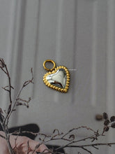 Load image into Gallery viewer, 1pc Fioren Heart Charm - Waterproof