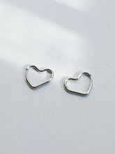 Load image into Gallery viewer, Basic Silver Heart Earrings - Waterproof