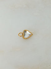 Load image into Gallery viewer, 1pc Fioren Heart Charm - Waterproof