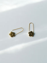 Load image into Gallery viewer, Flora Clip Earrings - Waterproof