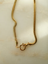 Load image into Gallery viewer, Lana Flabo Necklace - Waterproof