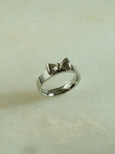 Load image into Gallery viewer, (SALE) Silver Scarfi Ring