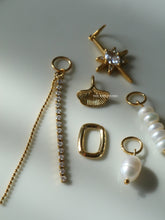 Load image into Gallery viewer, 1pc Debbie Charm - Waterproof