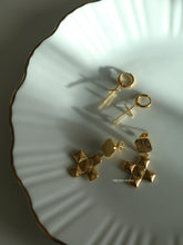 Load image into Gallery viewer, Croc Drop Earrings - Waterproof