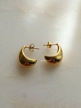 Load image into Gallery viewer, Toni Tearball Earrings - Waterproof