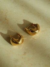 Load image into Gallery viewer, Saebom Earrings - Waterproof