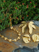 Load image into Gallery viewer, Lily Stand Earrings - Waterproof