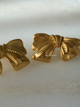 Load image into Gallery viewer, Pibi Ribbon Earrings - Waterproof