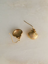 Load image into Gallery viewer, Gabi Drop Earrings - Waterproof