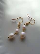 Load image into Gallery viewer, Wedding Lilly Earrings - Waterproof