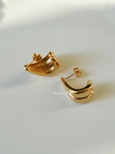 Load image into Gallery viewer, Ajau Cuff Earrings - Waterproof