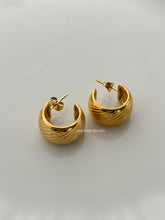 Load image into Gallery viewer, Lambo Earrings - Waterproof