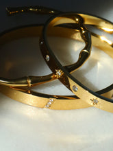 Load image into Gallery viewer, Stou Star Bangle - Waterproof