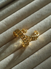 Load image into Gallery viewer, Knot Cuff Earrings - Waterproof