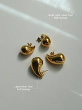 Load image into Gallery viewer, Small Light Hollow Earrings - Waterproof