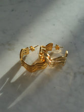 Load image into Gallery viewer, Irregular Deep Line Earrings- Waterproof