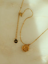 Load image into Gallery viewer, Rose Wisp Necklace - Waterproof