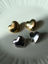 Load image into Gallery viewer, Hollywood Heart Earrings - Waterproof