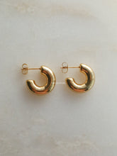 Load image into Gallery viewer, Glove Golden Earrings - Waterproof