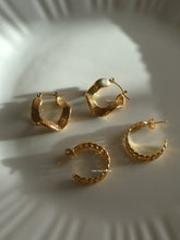 Load image into Gallery viewer, Knot Cuff Earrings - Waterproof