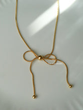 Load image into Gallery viewer, Arittaum Necklace - Waterproof