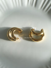 Load image into Gallery viewer, Camberwell Earrings - Waterproof