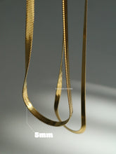 Load image into Gallery viewer, Basic Herringbone Necklace - Waterproof
