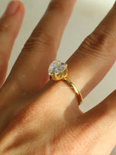 Load image into Gallery viewer, Love Vine Ring