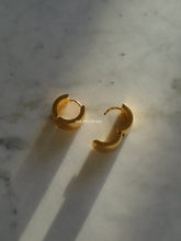 Load image into Gallery viewer, Newjeans Earrings - Waterproof