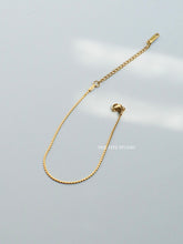 Load image into Gallery viewer, 1mm Minimalist Herringbone Bracelet - Waterproof