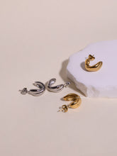 Load image into Gallery viewer, Dein Cuff Earrings - Waterproof