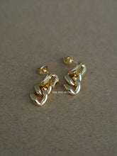 Load image into Gallery viewer, Golden Chain Drop Earrings - Waterproof