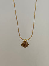 Load image into Gallery viewer, Sea Shell Necklace - Waterproof